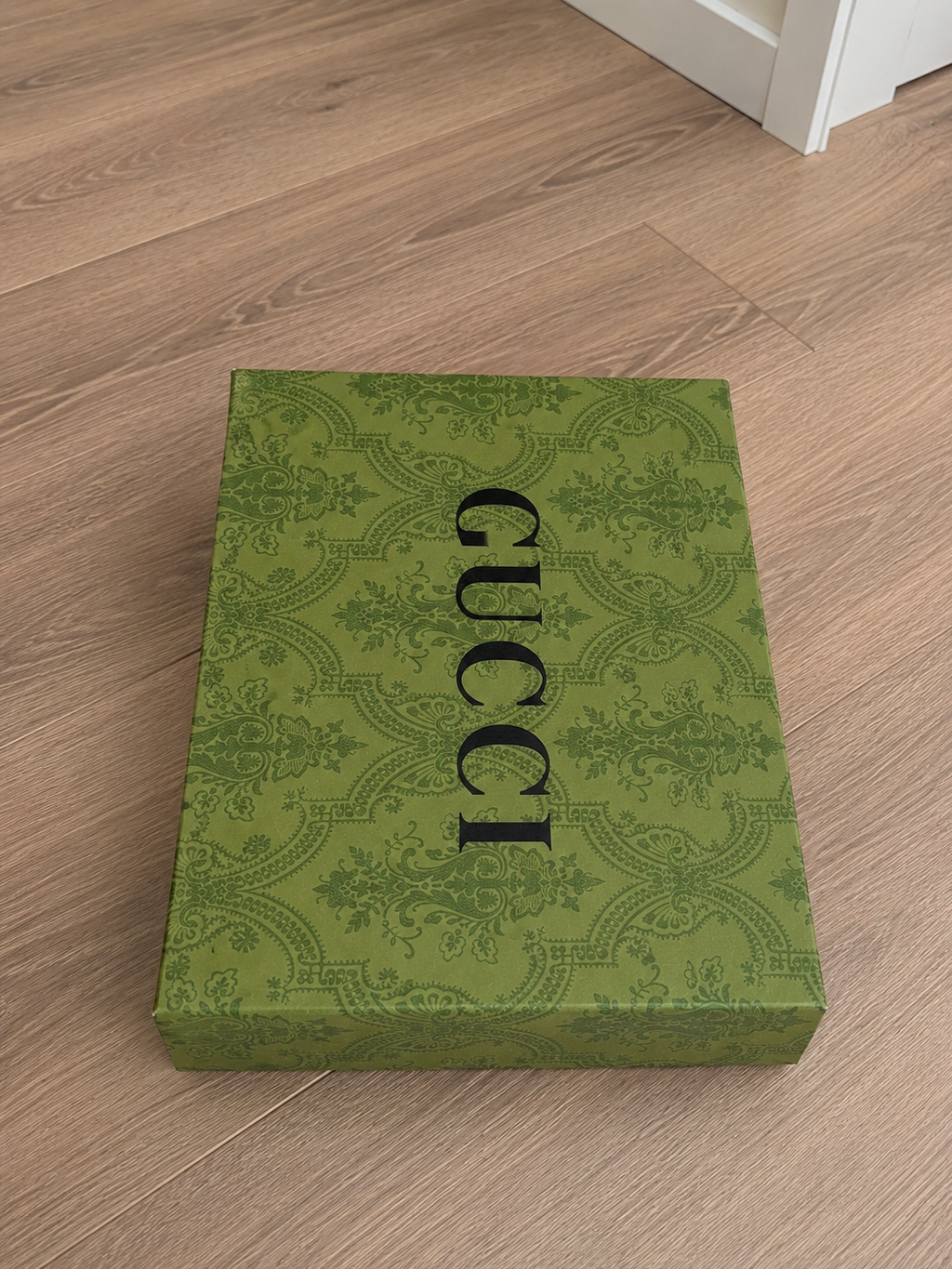 Gucci GG Supreme Dionysus